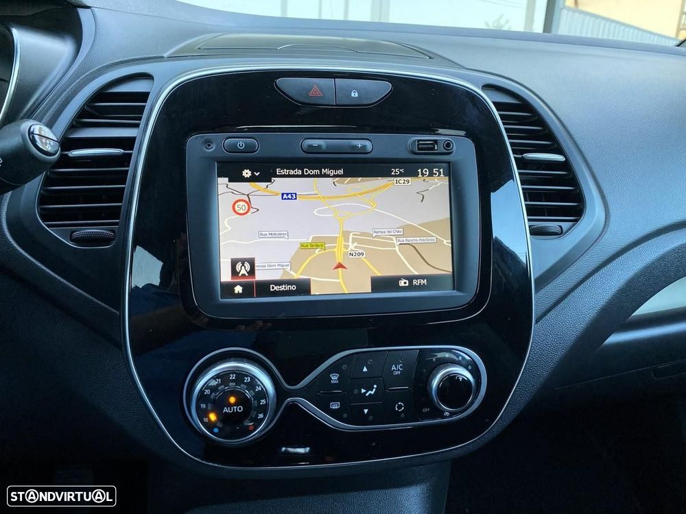 Renault Captur 0.9 TCE Exclusive - 29
