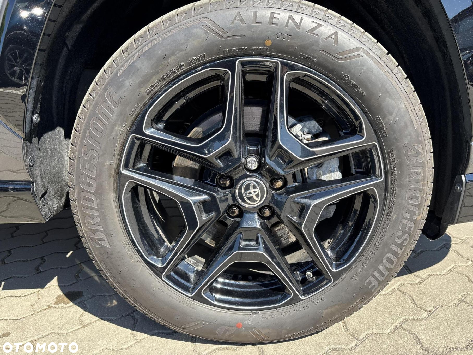 Toyota RAV4 - 18