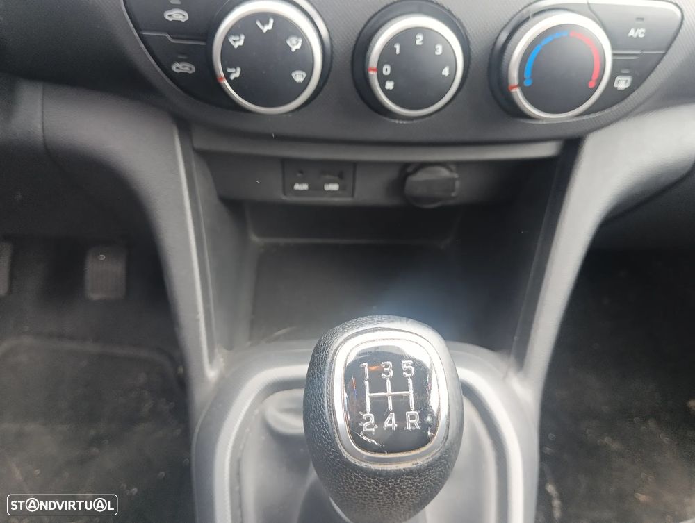 Hyundai i10 1.0 Comfort GPL - 12