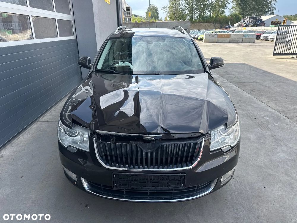 Skoda Superb 2.0 TDI 4x4 Ambition DSG - 6