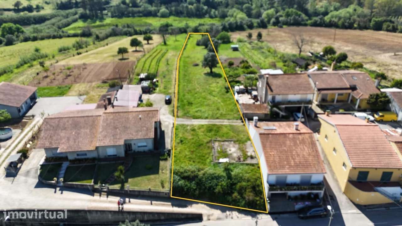 Terreno Urbanizável com 3.190m2 na Lamarosa – Excelente Localização - Grande imagem: 2/10