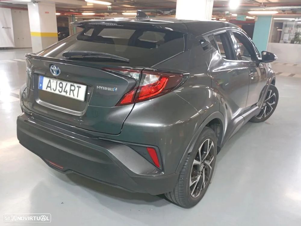 Toyota C-HR 1.8 Hybrid Square Collection - 3