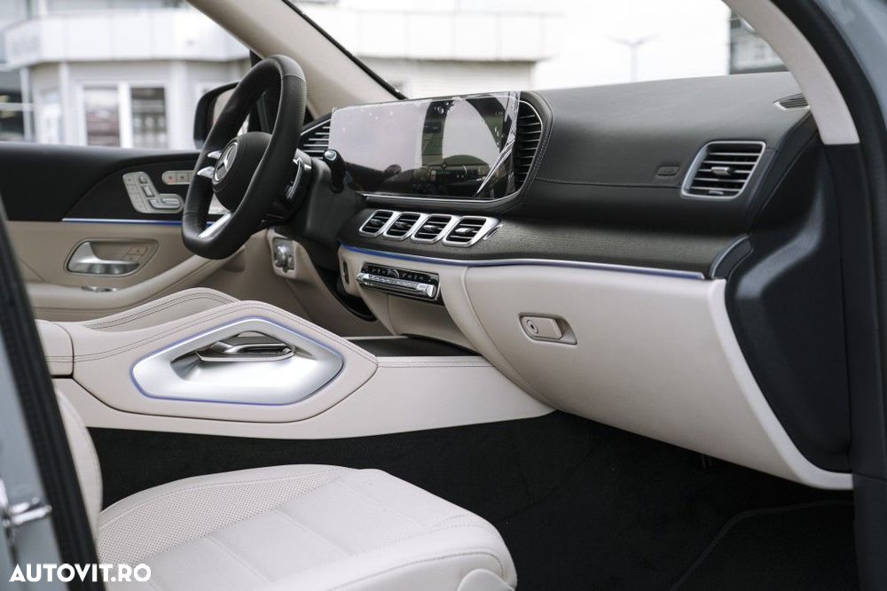 Mercedes-Benz GLS - 14