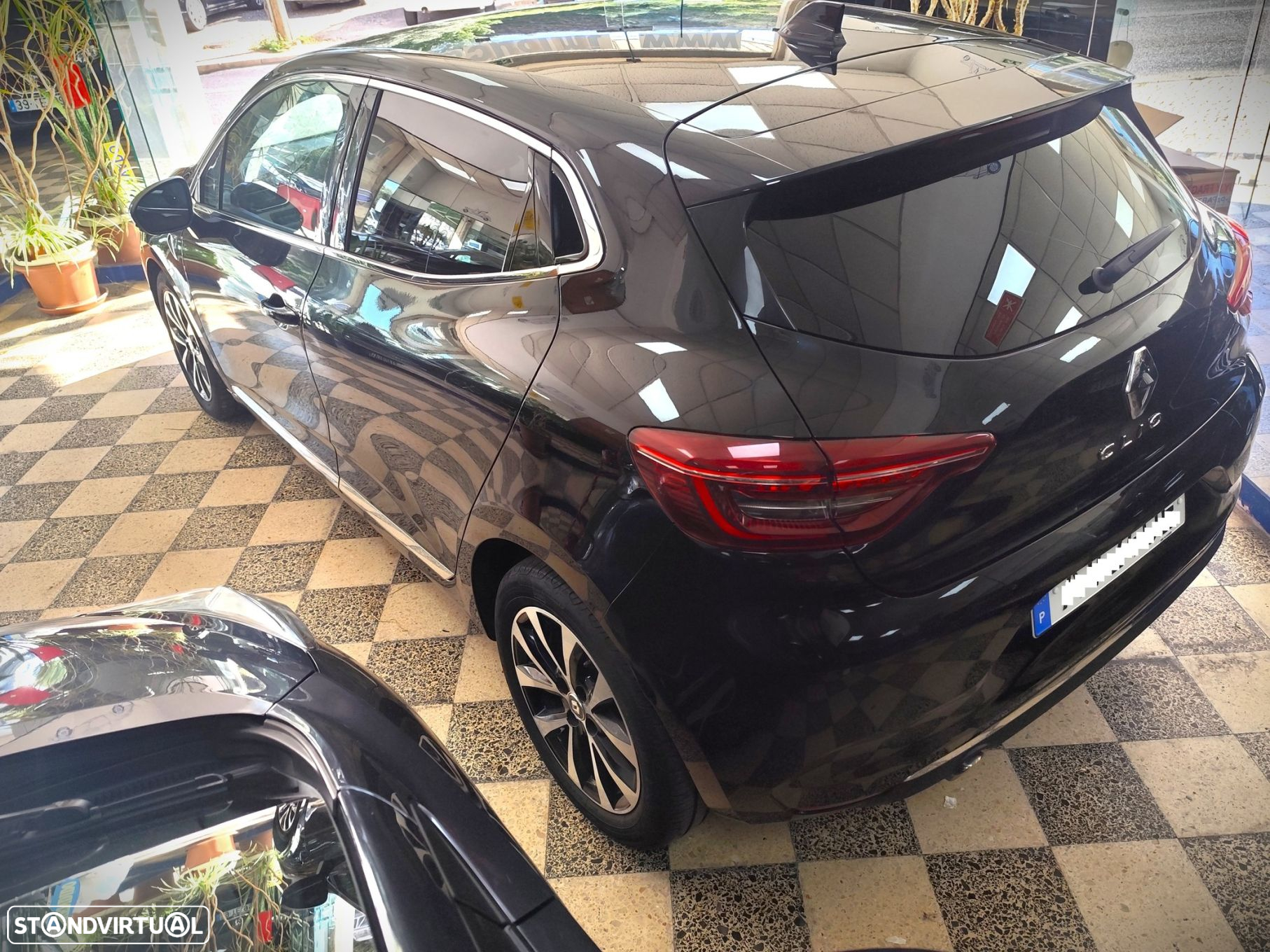 Renault Clio 1.0 TCe Limited Bi-Fuel - 2