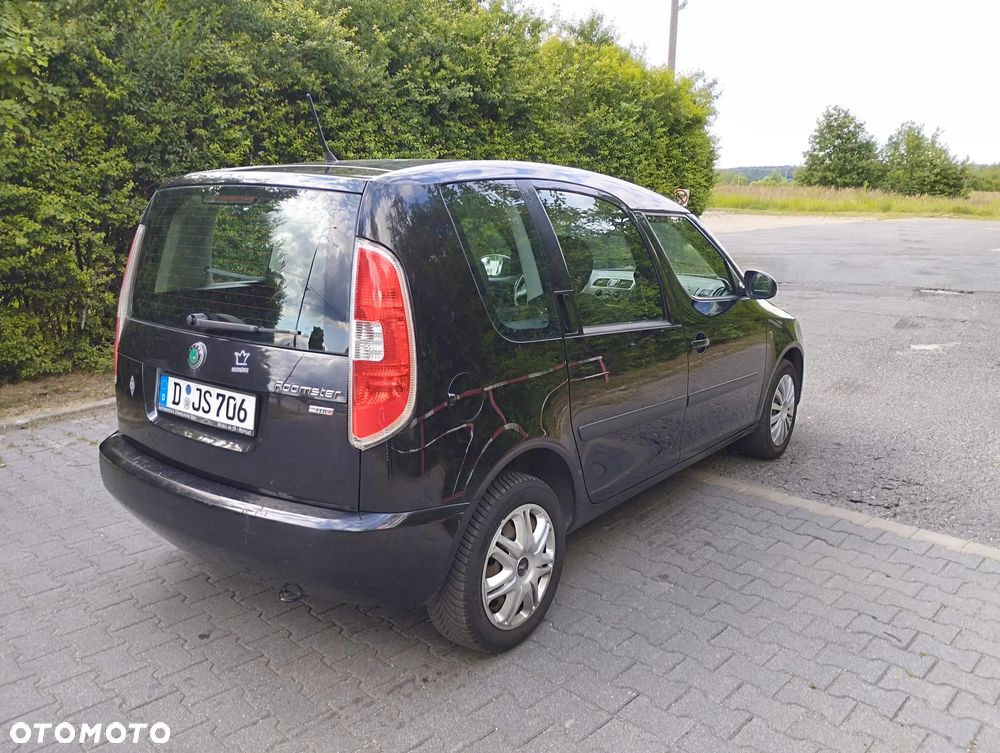 Skoda Roomster 1.6 TDI DPF Ambition PLUS EDITION - 4
