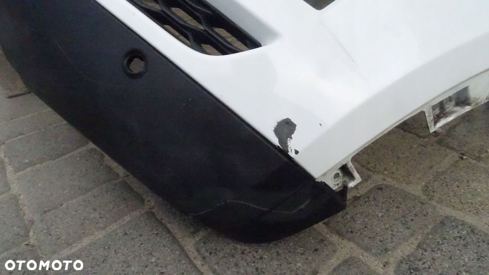 JAGUAR E-PACE - zderzak przedni - 4