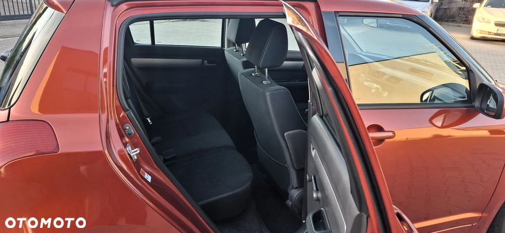 Suzuki Swift 1.5 Comfort - 17