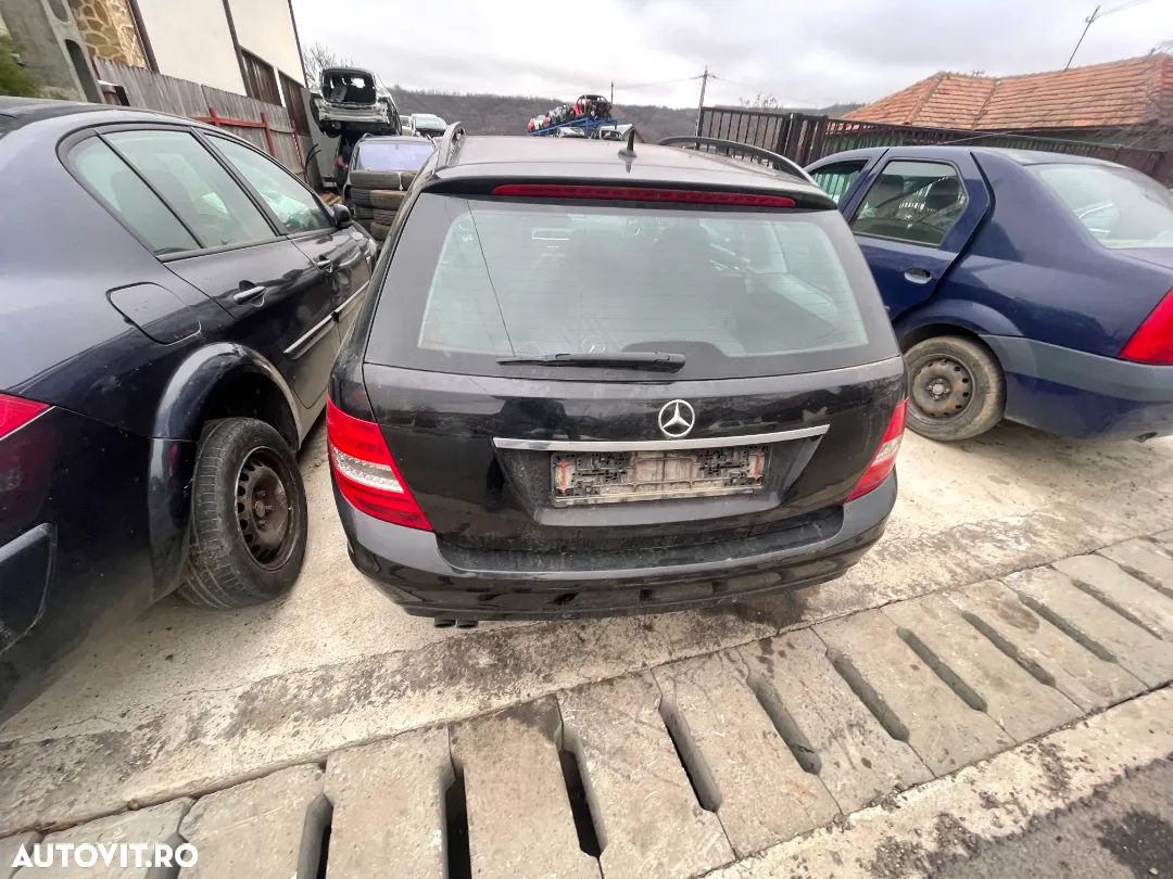 Dezmembram Mercedes W204 2.2 2013 651 break - 7