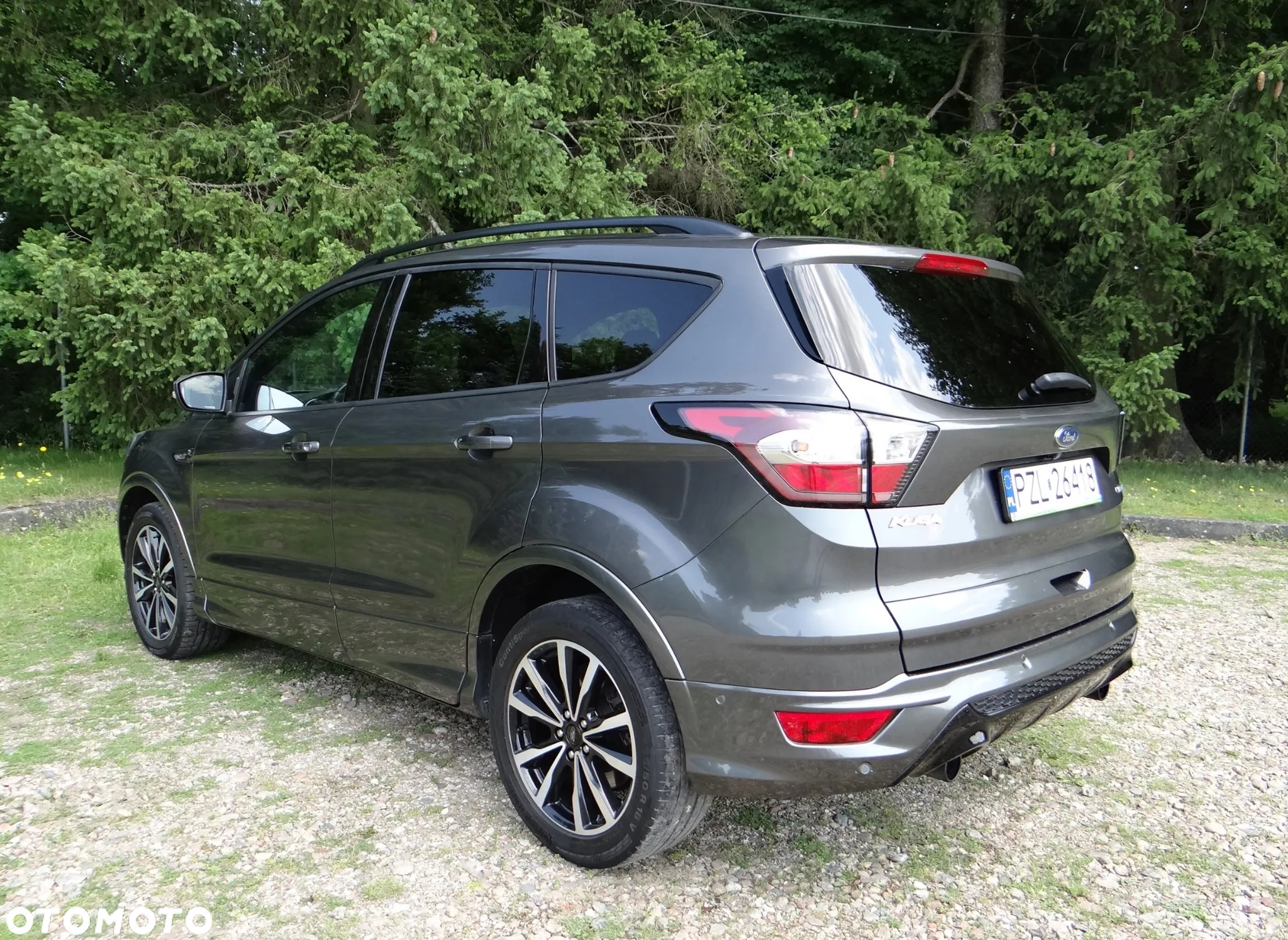 Ford Kuga 1.5 EcoBoost 2x4 ST-Line - 28