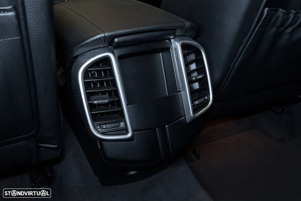 Porsche Cayenne S E-Hybrid - 28