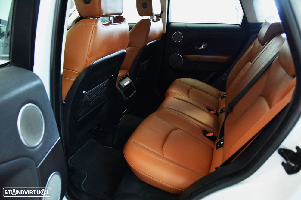 Land Rover Range Rover Evoque 2.0 TD4 SE Dynamic Auto - 32