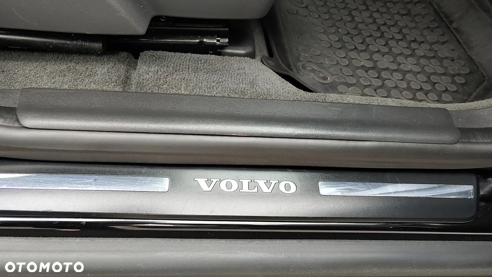 Volvo XC 60 - 18