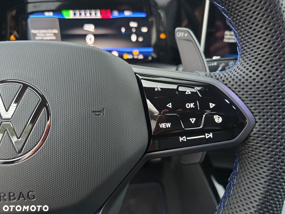 Volkswagen Golf Variant 2.0 TSI 4Motion R - 21