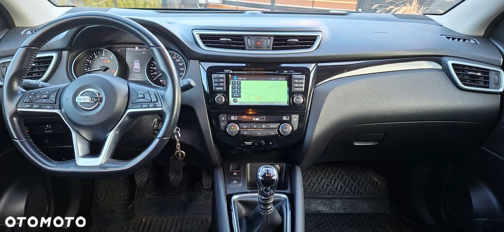 Nissan Qashqai - 15