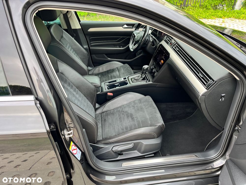 Volkswagen Passat 2.0 TDI SCR DSG Highline - 27