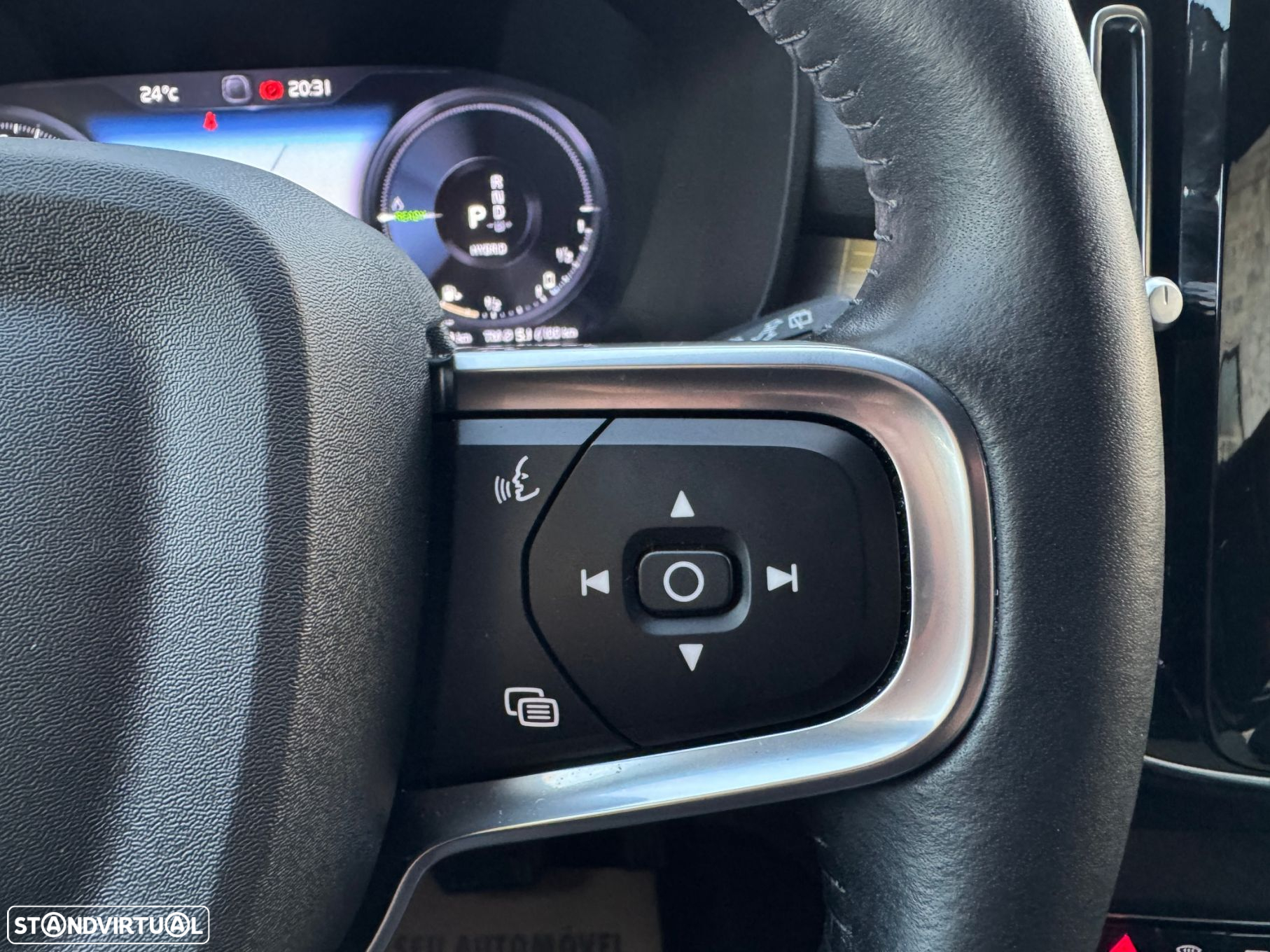 Volvo XC 40 1.5 T4 PHEV Inscription Expression - 31
