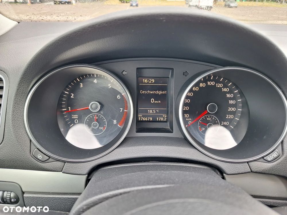 Volkswagen Golf 1.6 Highline - 14