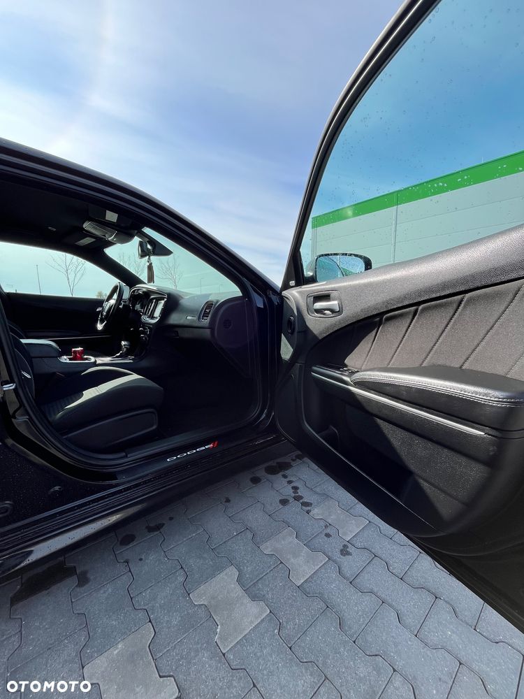 Dodge Charger 5.7 R/T - 13