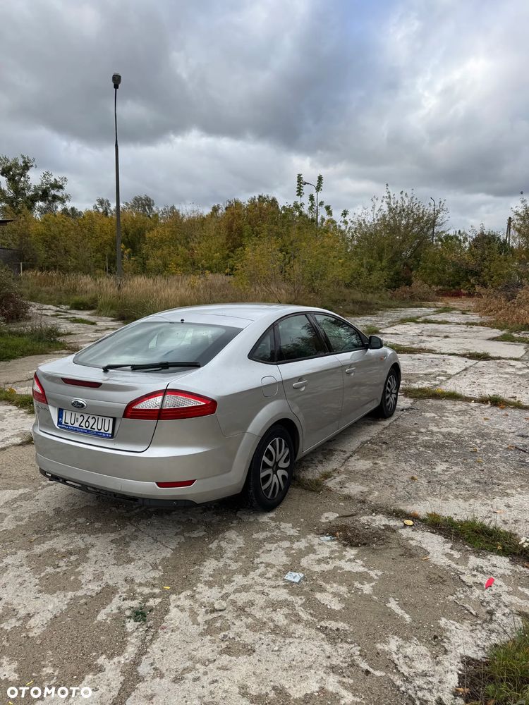 Ford Mondeo - 16