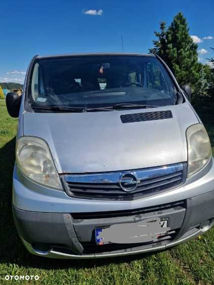 Opel Vivaro - 2