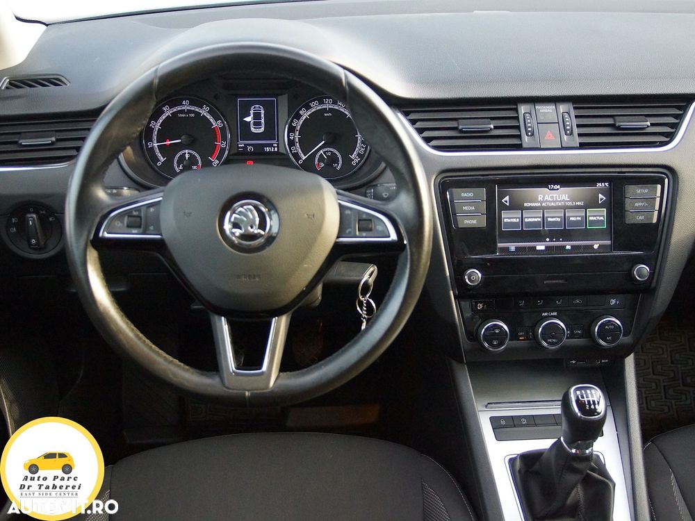 Skoda Octavia Combi 1.0 TSI Style - 28