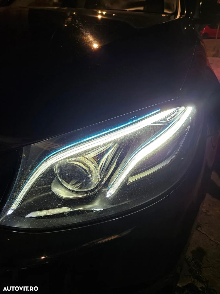 Mercedes-Benz E 220 d T 9G-TRONIC - 8