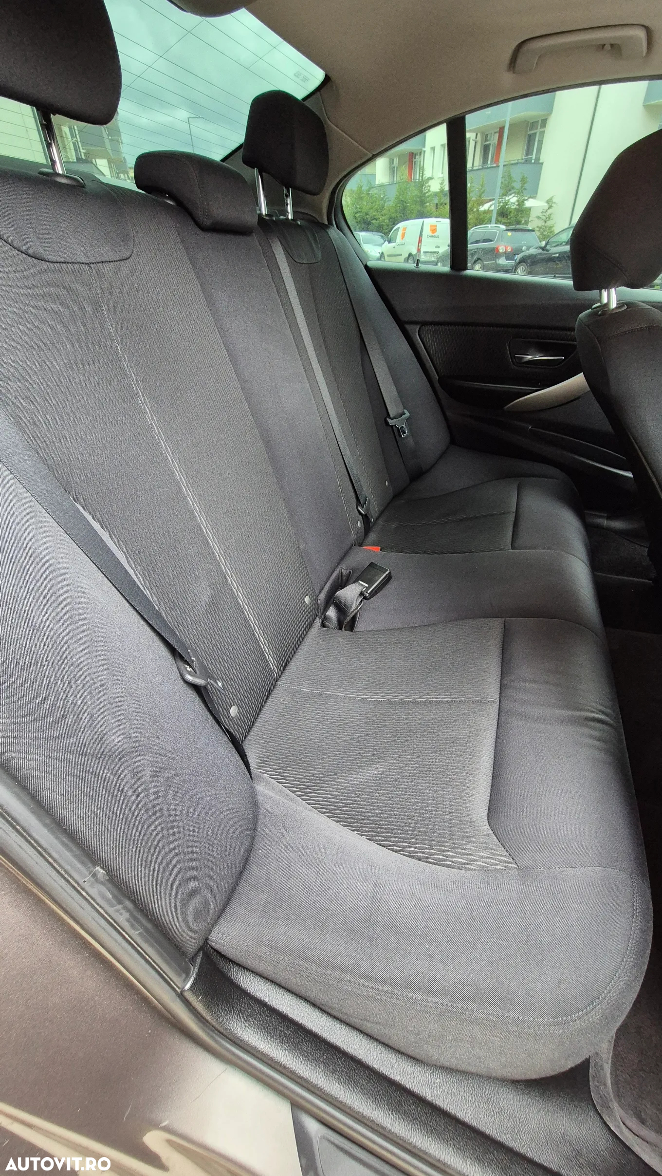 BMW Seria 3 - 13