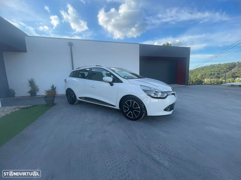 Renault Clio Sport Tourer dCi 90 Limited - 10