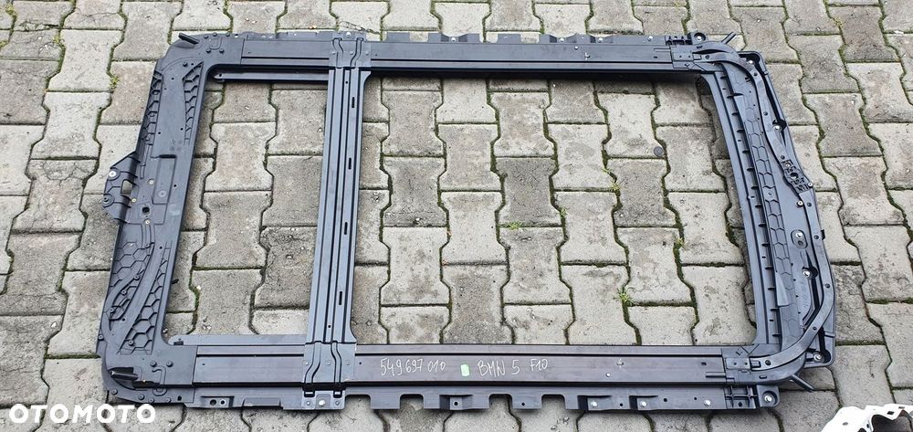 BMW 5 F10 Szyberdach solar panorama - 1