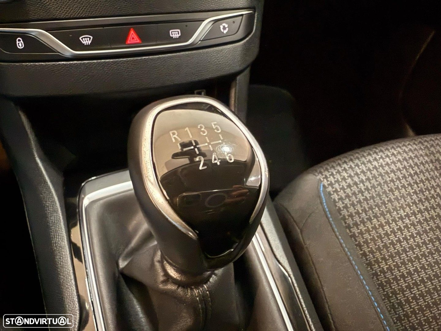 Peugeot 308 SW 1.5 BlueHDi Style - 21