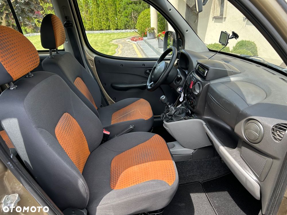 Fiat Doblo 1.4 8V Family - 17