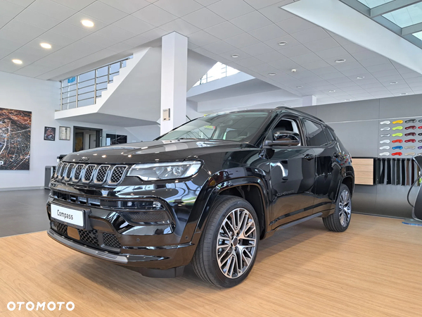 Jeep Compass 1.5 T4 mHEV Summit FWD S&S DCT