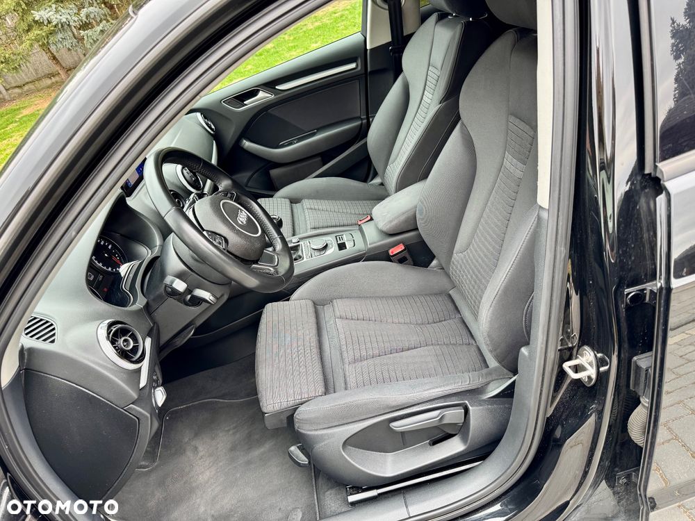 Audi A3 Sportback - 21