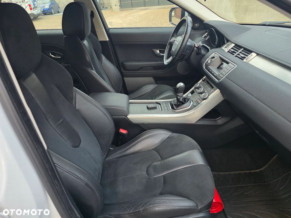 Land Rover Range Rover Evoque - 30