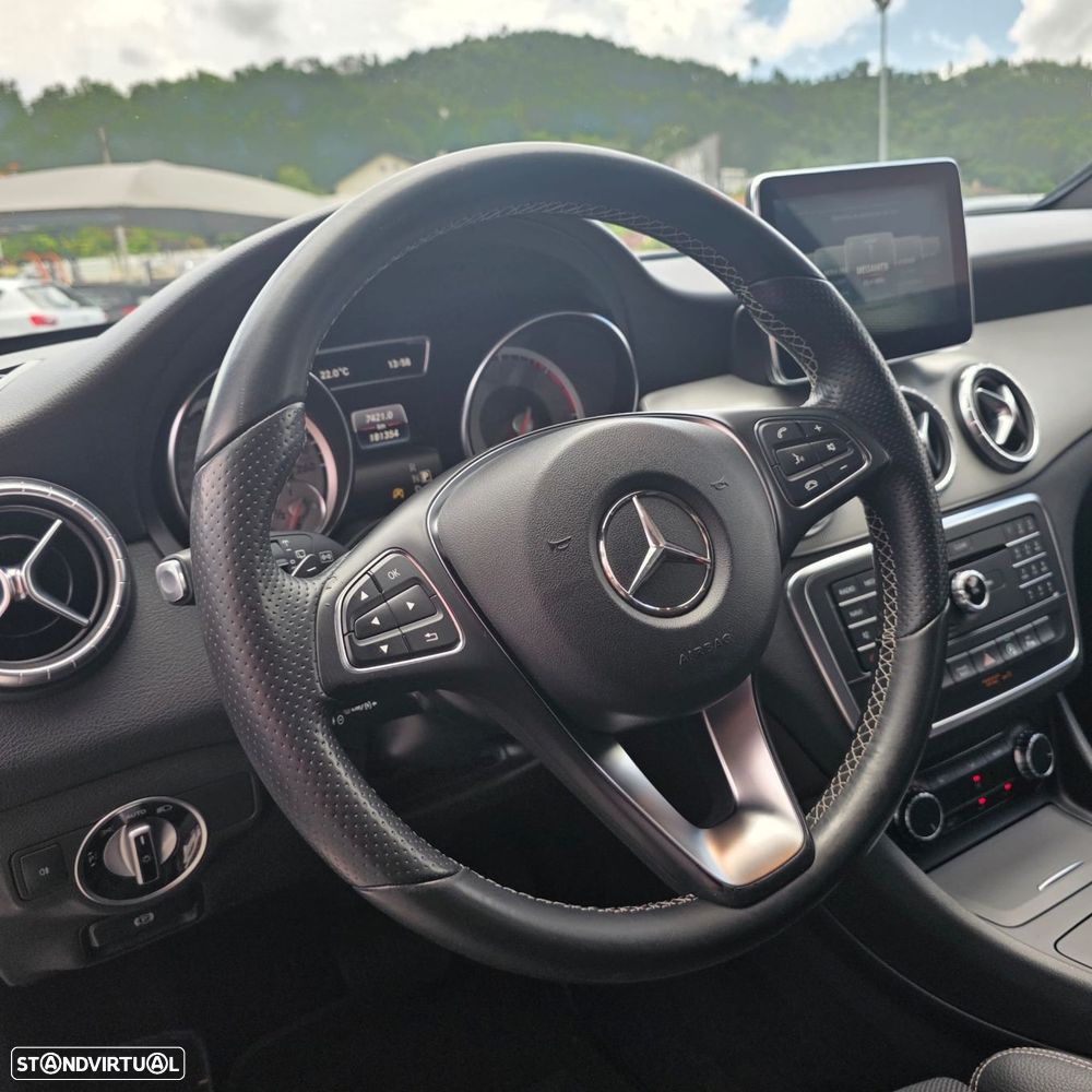 Mercedes-Benz CLA 220 - 20
