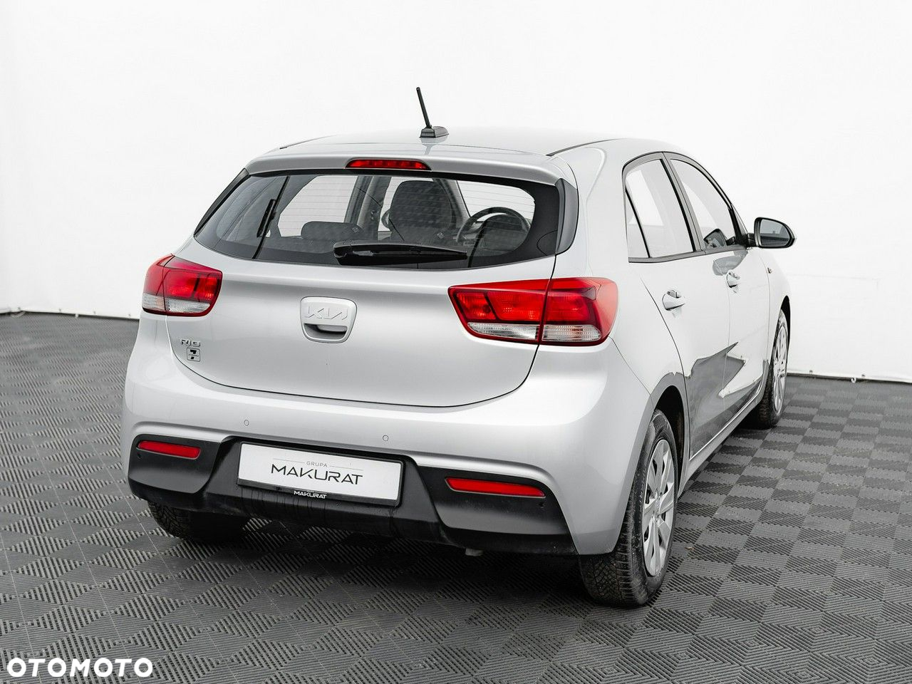 Kia Rio 1.2 M - 6
