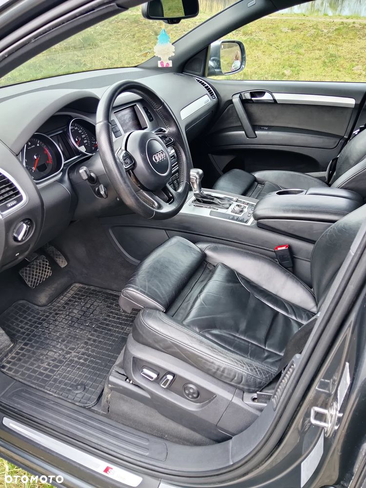 Audi Q7 - 21