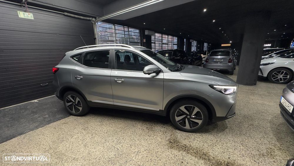 MG ZS EV 72.6 kWh Luxury - 7