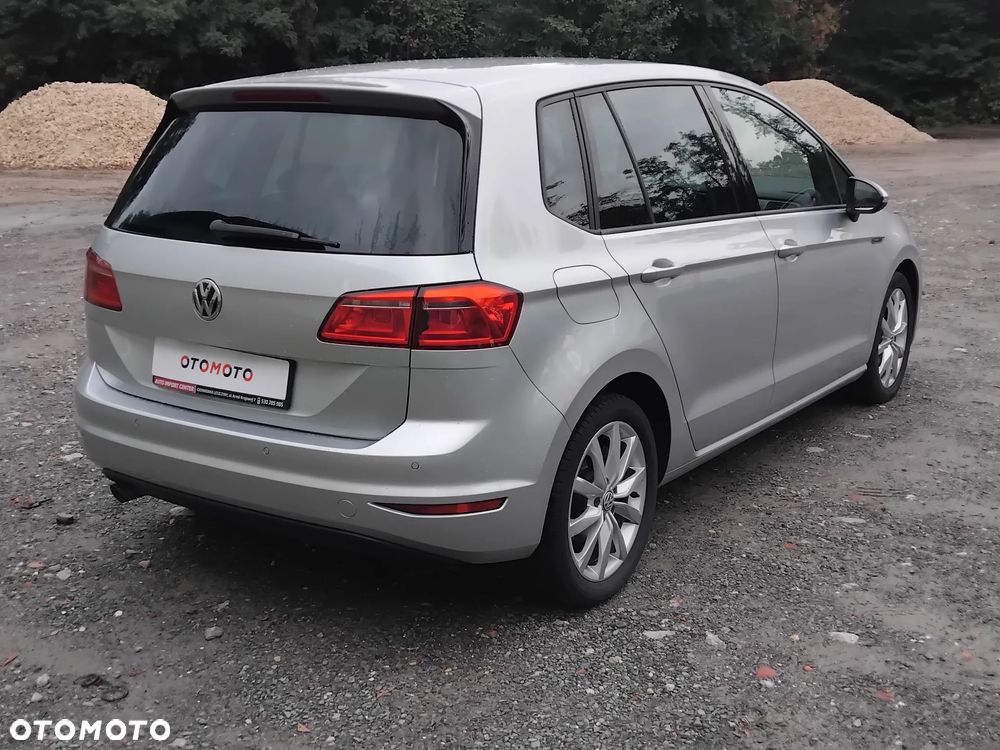 Volkswagen Golf Sportsvan 1.6 TDI BlueMotion Technology Lounge - 21