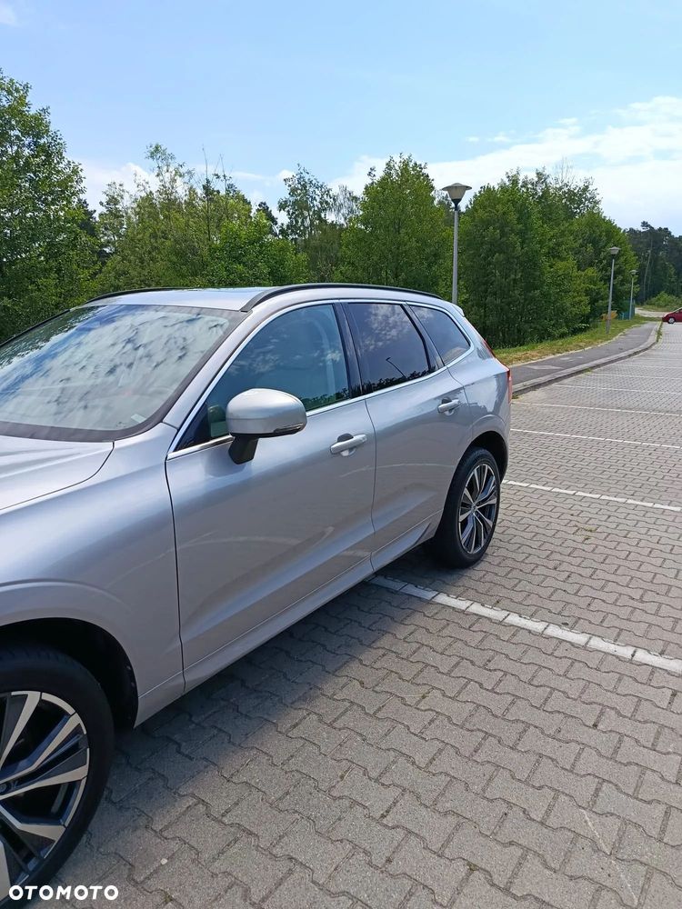 Volvo XC 60 B5 B Momentum - 2