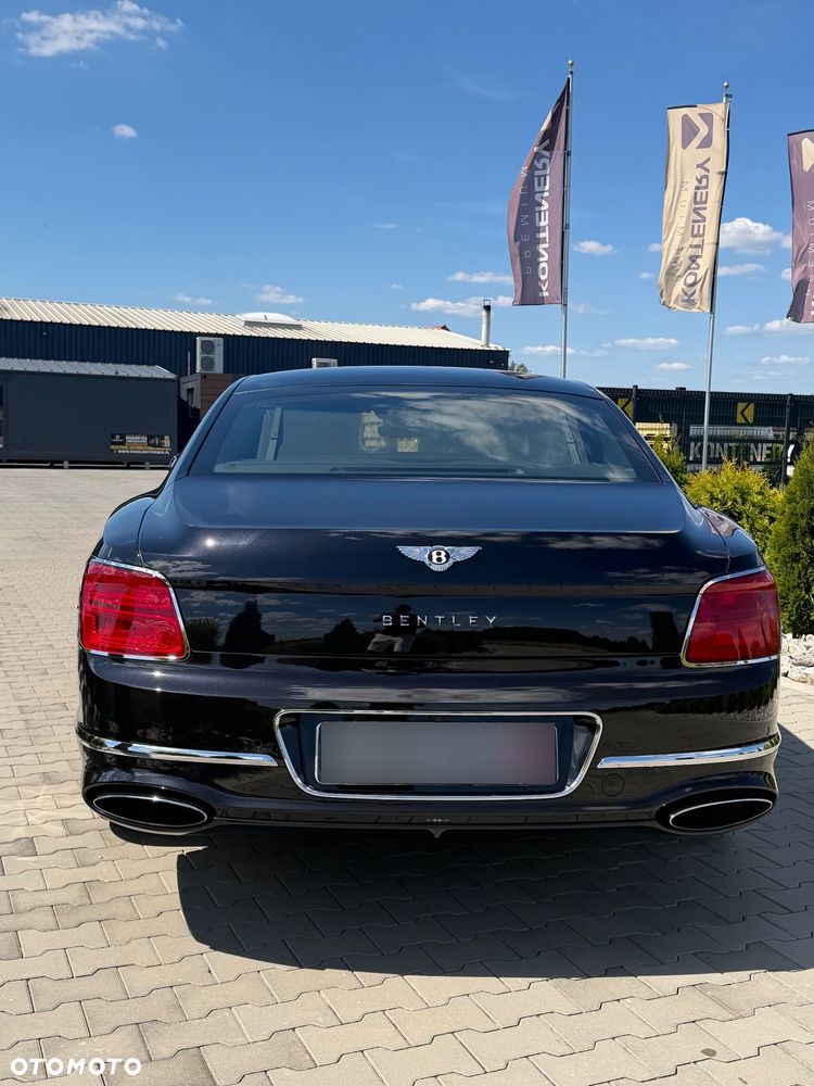 Bentley Flying Spur W12 S - 8
