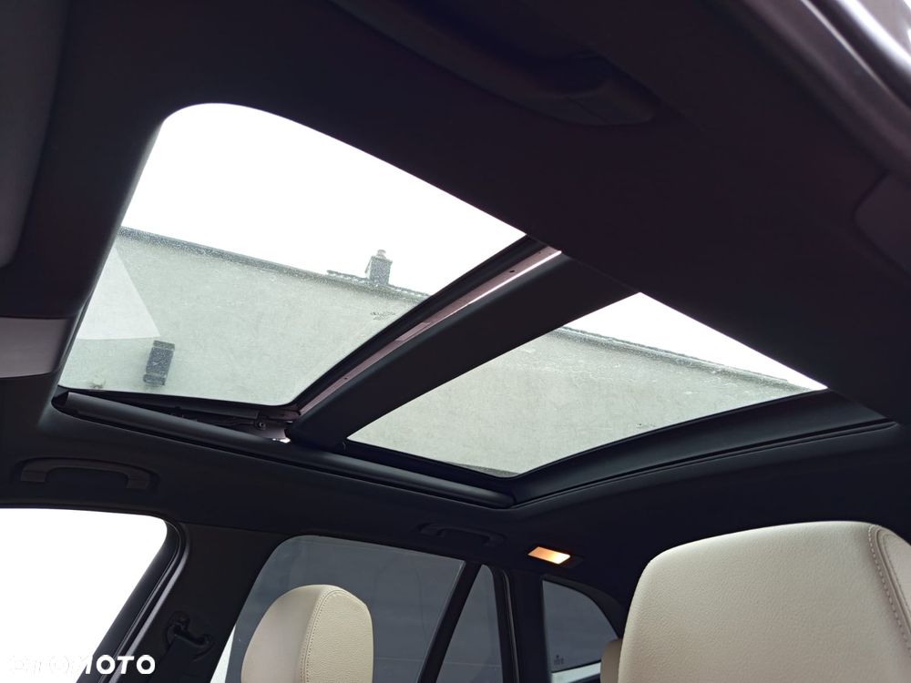 BMW X1 xDrive20d - 30