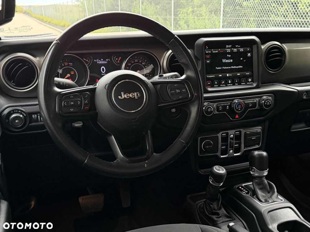 Jeep Wrangler - 29
