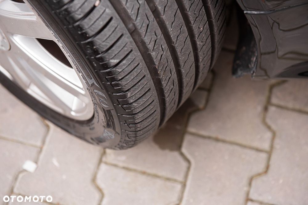 Audi A4 Avant 1.8 T quattro - 31