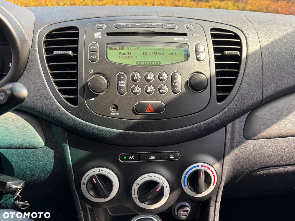 Hyundai i10 1.1 Edition Plus - 17