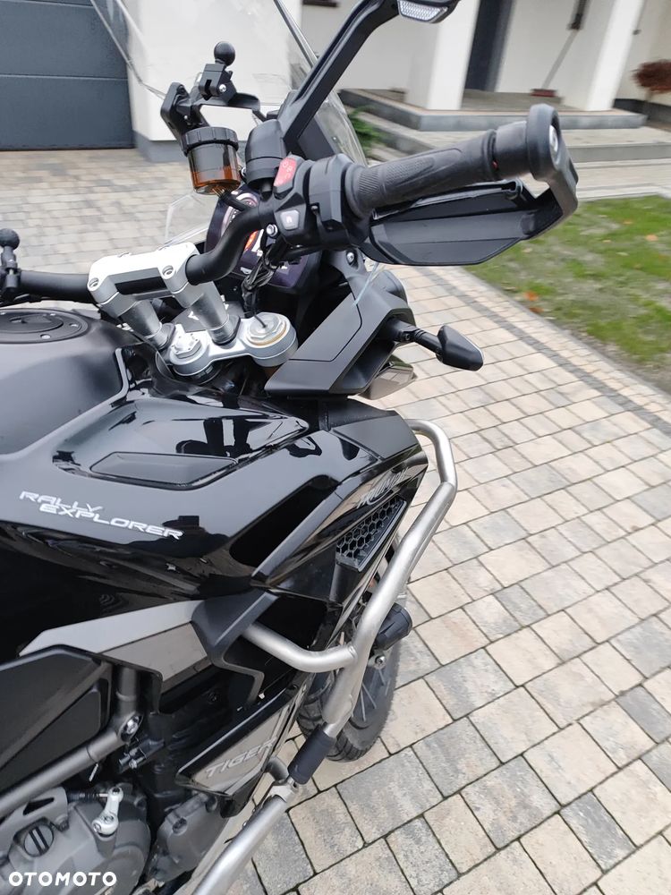 Triumph Tiger - 23