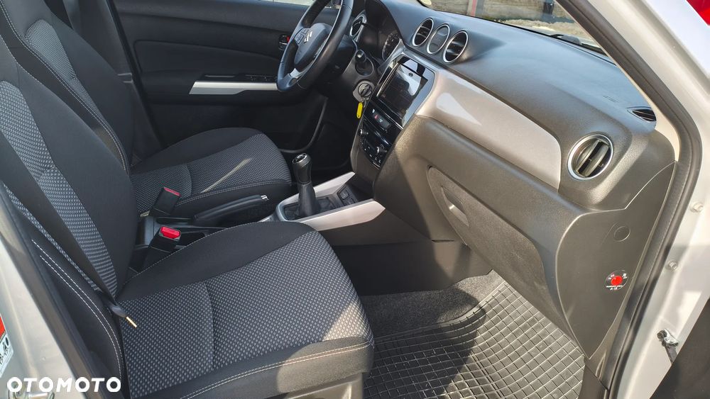 Suzuki Vitara 1.6 (4x2) Comfort - 32