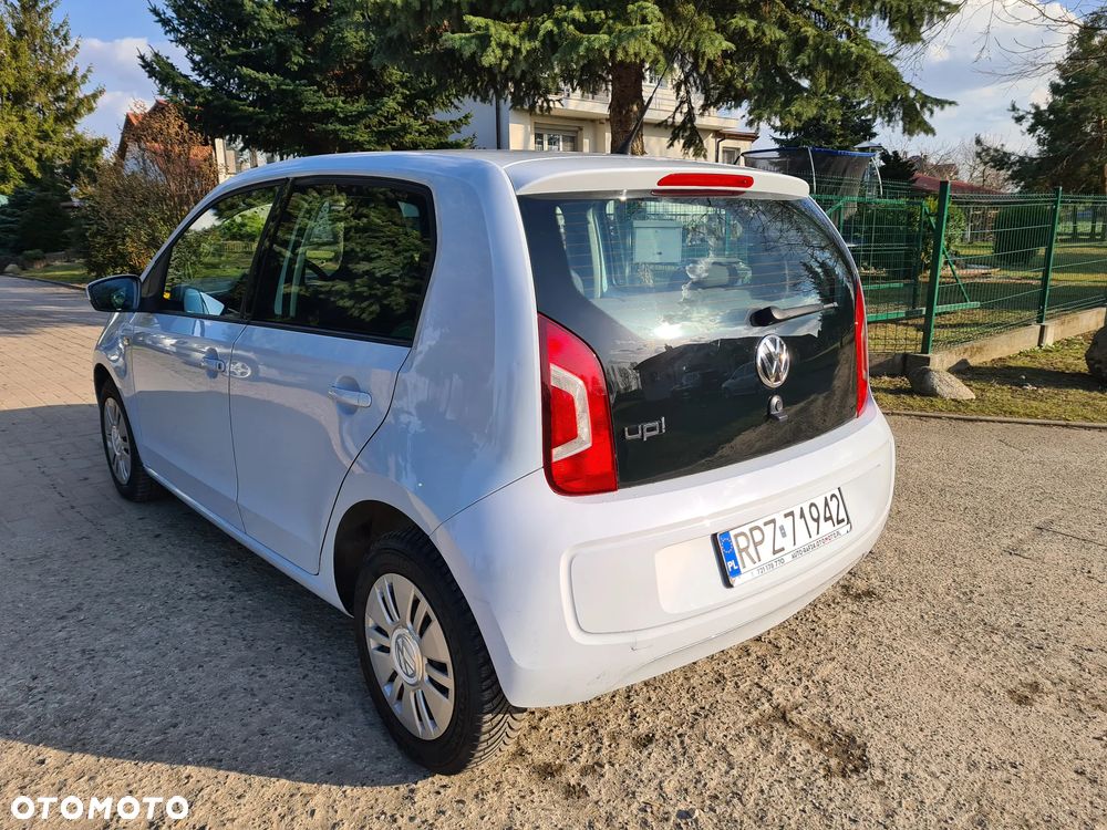 Volkswagen up! - 14