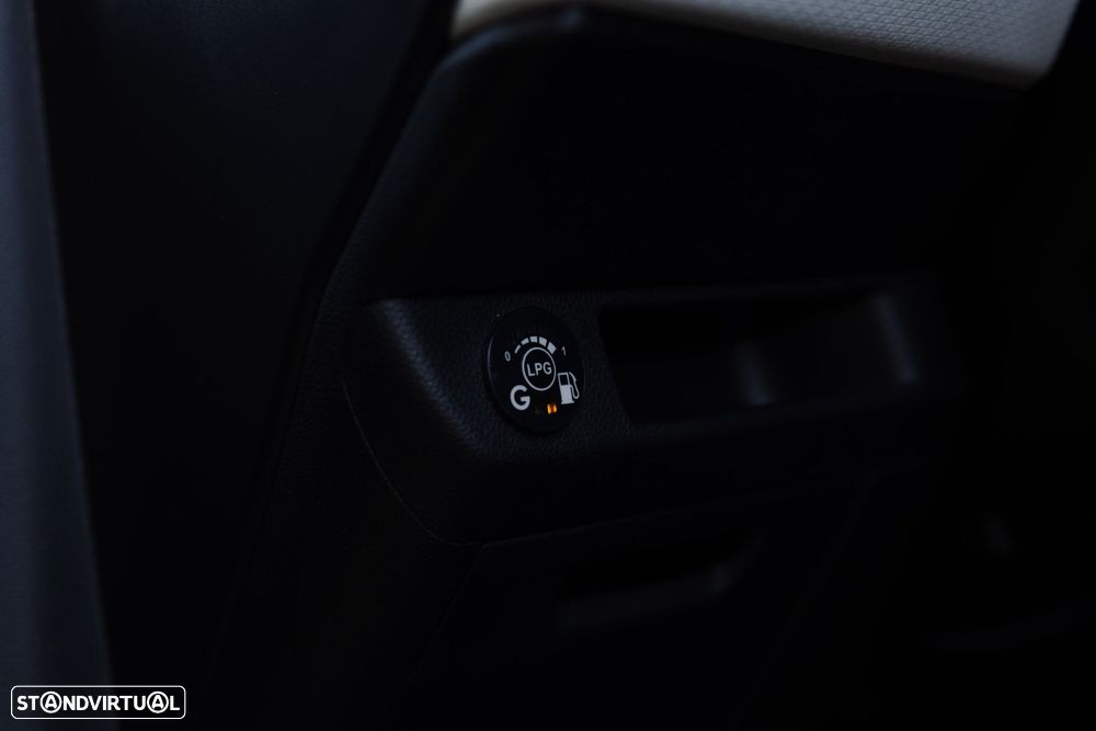 Renault Clio 1.0 TCe Limited Bi-Fuel - 28