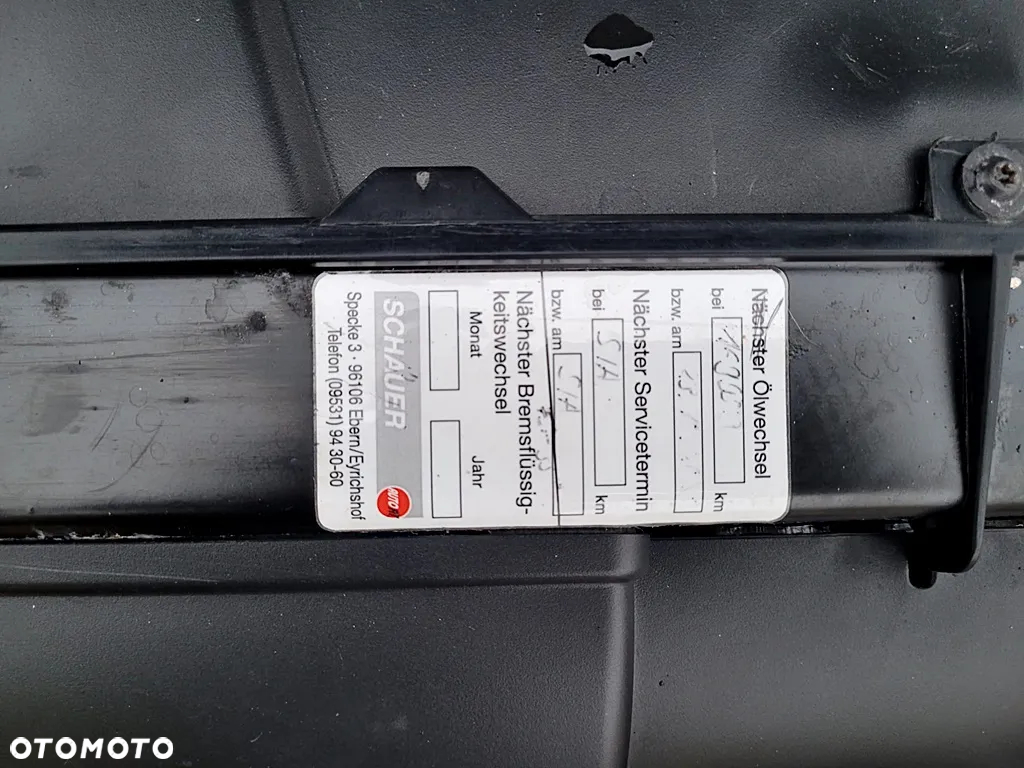 BMW Seria 3 320i - 32